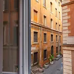 When In Апартаменты